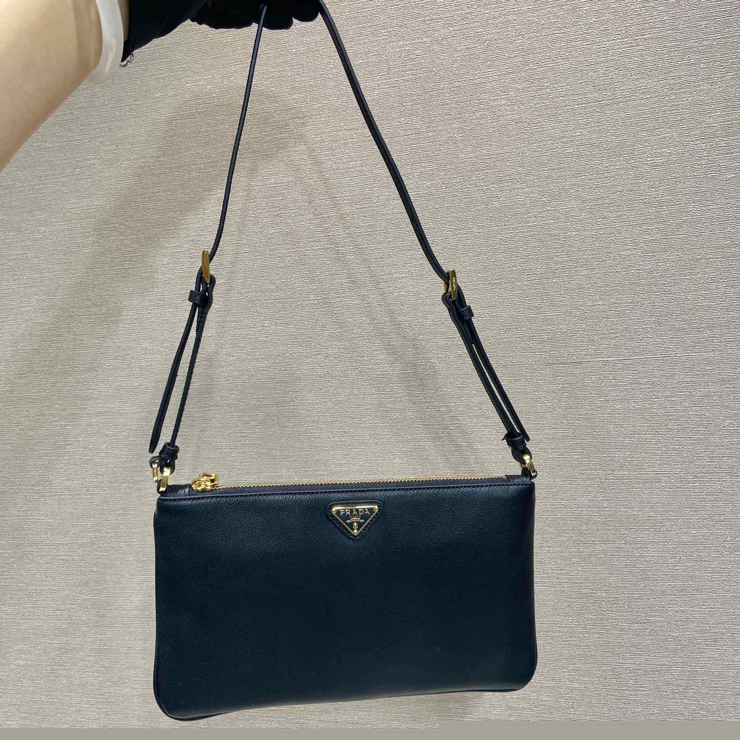 Pra*a top handle bags